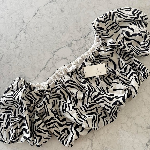 A New Day Balloon Off Shoulder Zebra Print Top - NWT szL - Picture 4 of 6